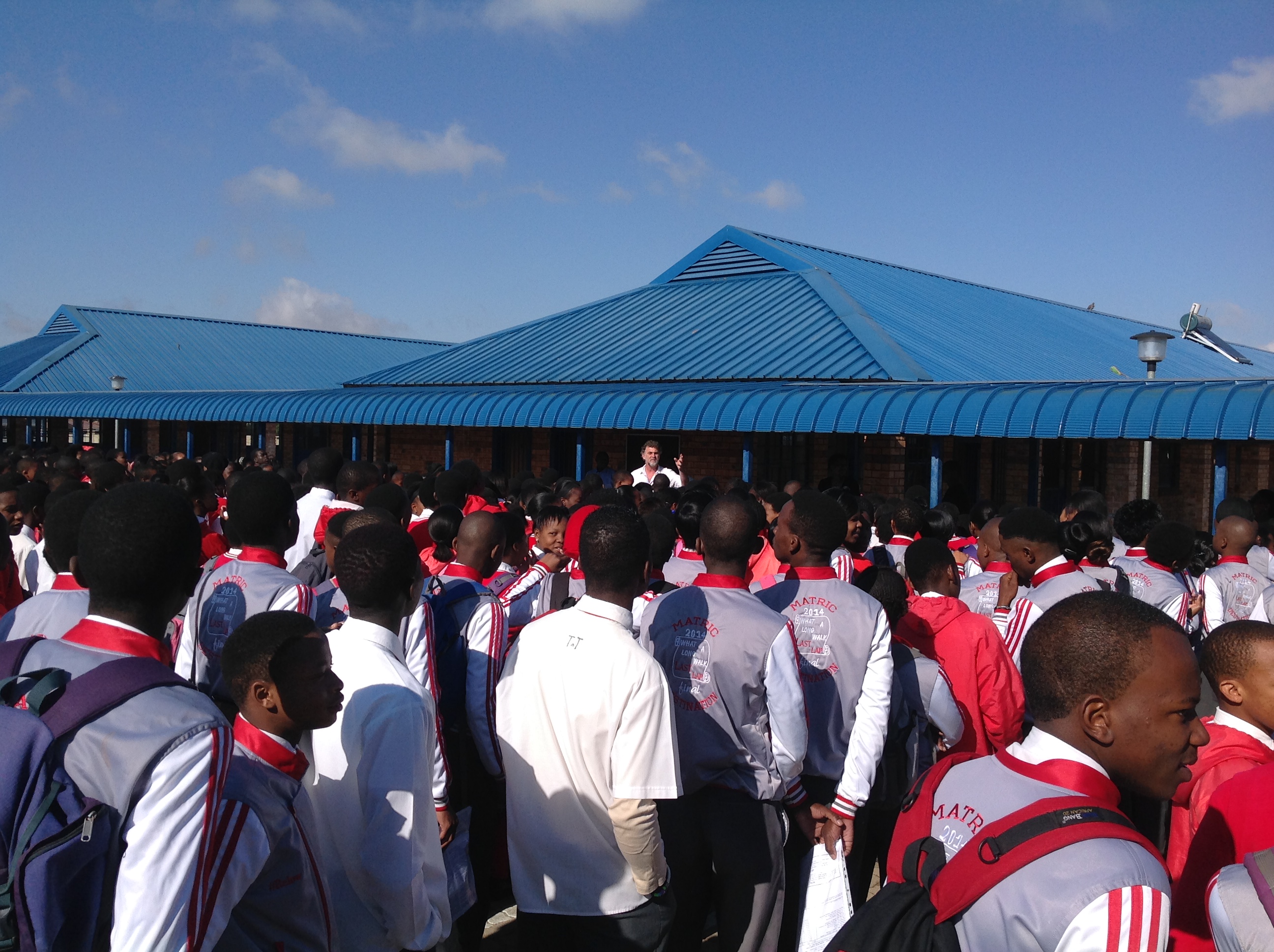 Raymond Mhlaba School